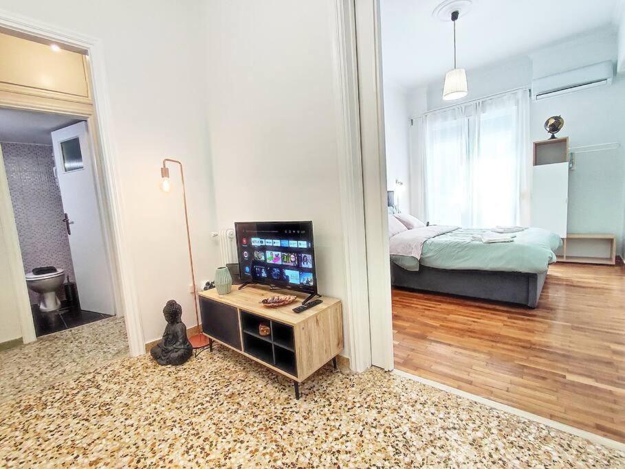 As ✓Two Bedroom Apartment In Thissio Atene Esterno foto
